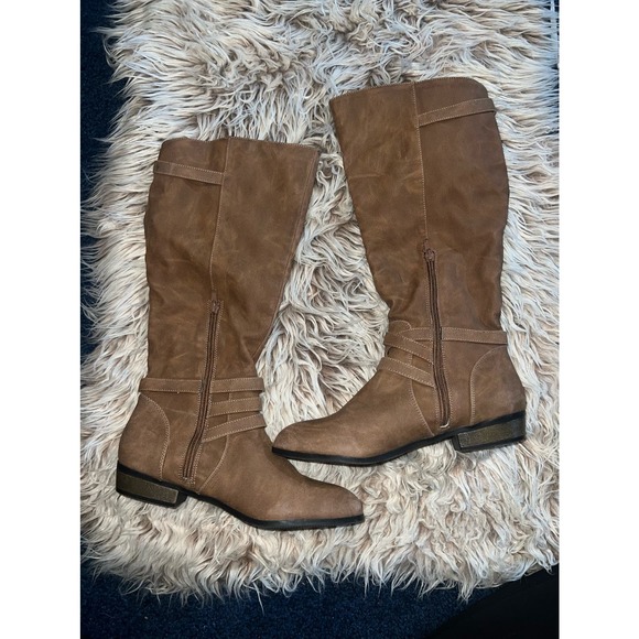 Steve Madden women’s calf high brown boots - Picture 4 of 9